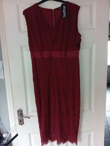 women's  bohoo dress size 16