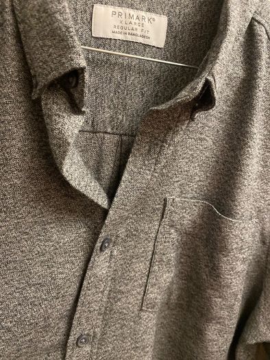 Grey shirt (XL)