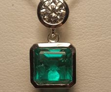 Emeraldine Quartz and Real Moissanite Pendant and Chain