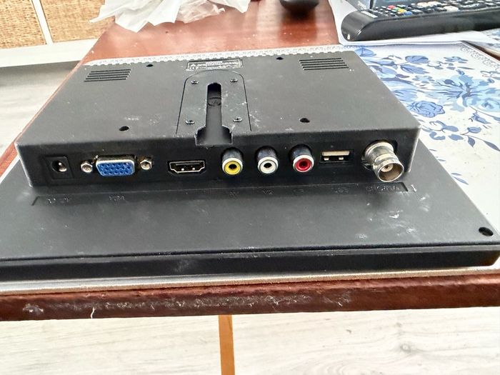 8 inch monitor