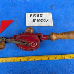 Hand drill by Soneco