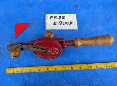 Hand drill by Soneco