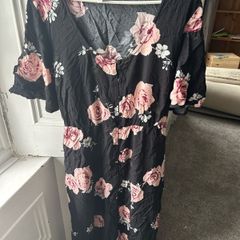 Women Floral Dress / Size