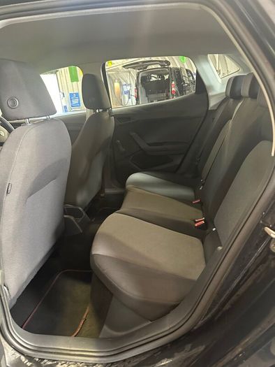 SEAT Ibiza 2019 incl. 4 extra tyres (OTO)
