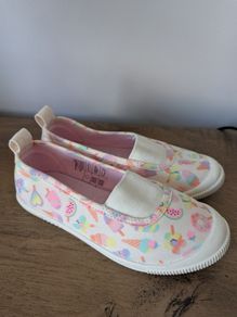 New Girls shoes, Eur 30