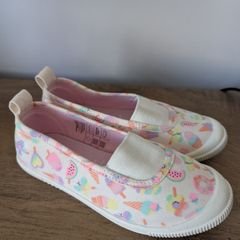 New Girls shoes, Eur 30