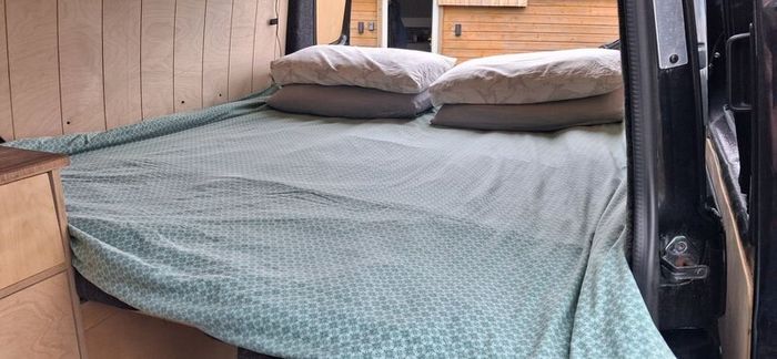 Campervan . VW T5  2.5 ltr automatic