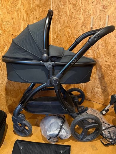 EGG 2 Travel Buggy Travel System