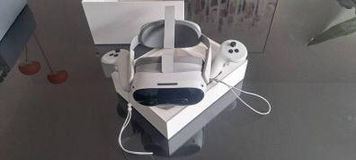 Pico 4 Ultra VR Headset 256GB - White