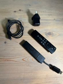 Amazon Fire TV Stick (2nd Gen) with Alexa Voice Remote (Complete)