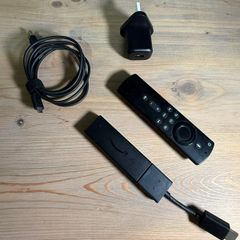 Amazon Fire TV Stick (2nd Gen) with Alexa Voice Remote (Complete)