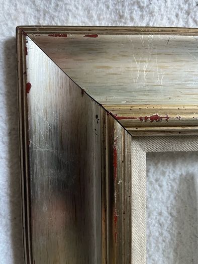 Silver gilt/champagne gold wood moulding picture frame with an off-white textured linen/canvas insert (liner)