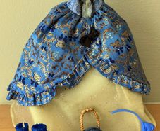 Ever After High Blondie Locks Thronecoming Outfit