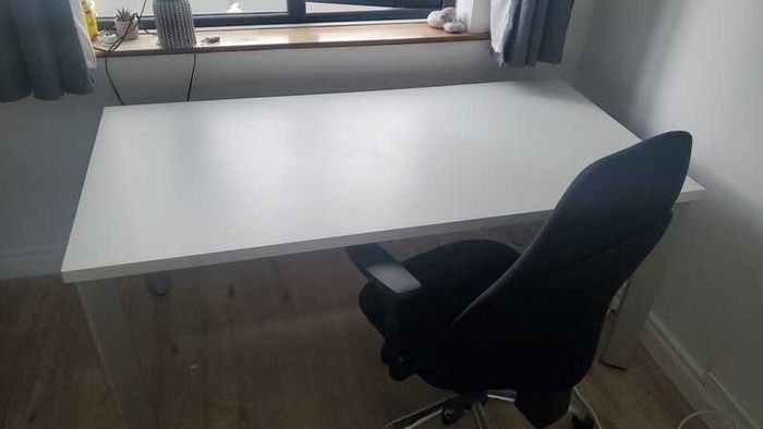 Work Desk