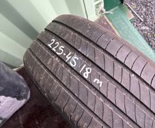 225/45/18 Michelin primacy 4