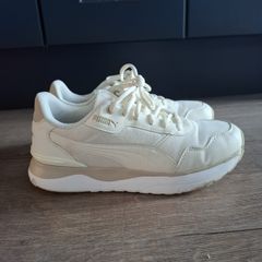 Puma trainers