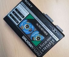 Sony WM-F28 Walkman Cassette Player