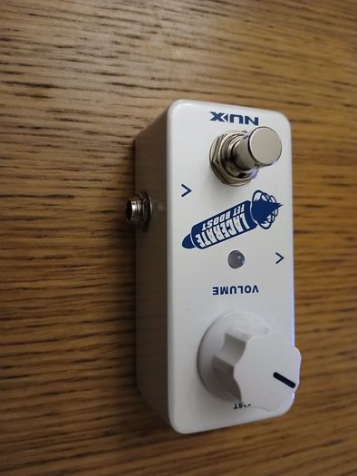 Nux Lacerate Boost Pedal