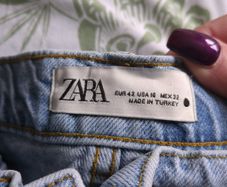 zara 90s ripped jeans