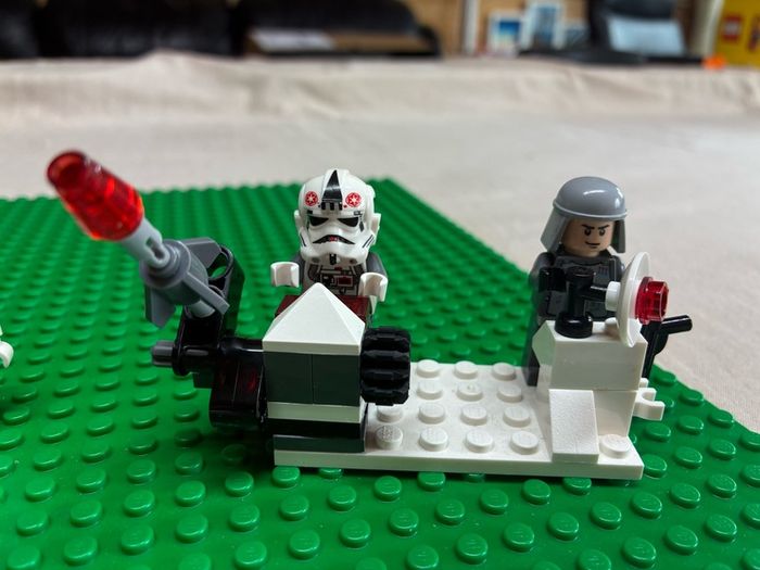 Lego 8084 Snow Trooper Battle Pack