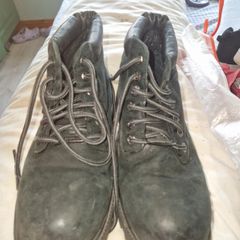 mens waterpoof shoes UK 7