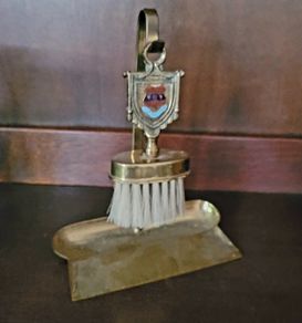 Antique brass crumb tray & brush