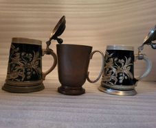 Vintage matching pair of Gerz German Beer steins