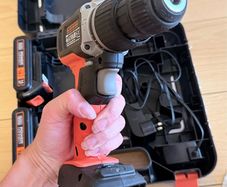 Hammer Drill Black+Decker 18V 2 Speed with 2 x 1.5Ah Batteries