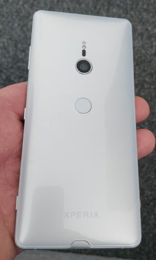 sony xperia xz3