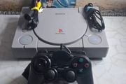 Sony PlayStation 1 PS1 Console SCPH-7502 With Controller Game &amp; Cables - Tested