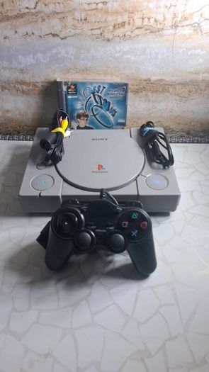 Sony PlayStation 1 PS1 Console SCPH-7502 With Controller Game & Cables - Tested