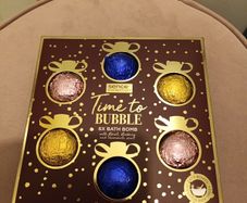 Christmas  bath bomb set