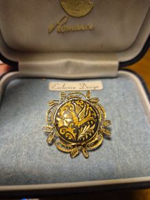 Vintage Brooch