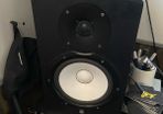 Yamaha HS8s
