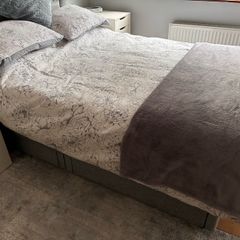 Double Bed