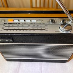 Radio Roberts R727