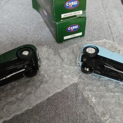 Corgi Triumph Jaguar 1:43