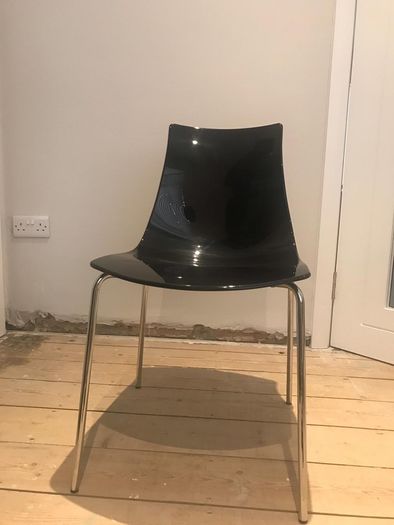 Dining table and 4 chairs