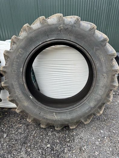 Tractors tyres