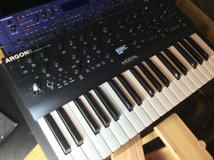 Modal Electronics Argon8