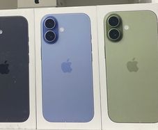 iPhone 17,256GB (IRISH STOCK) ALL COLOURS AVAILABLE Brand New Sealed Unlocked 1 year Apple Warranty Free Screen Protector and Phone Cover RECEIPT