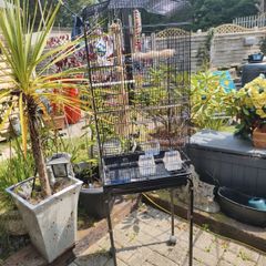 bird cage, suitable for medium size birds