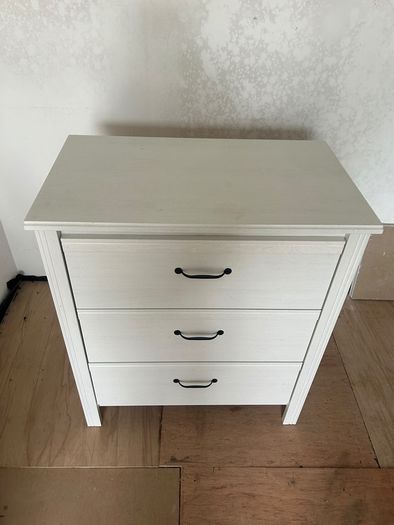 Chest of Drawers - Ikea Hemnes 3 Drawer (x2)