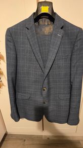 Suit