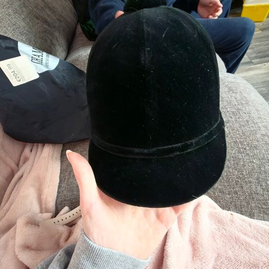 Charles Owen hat