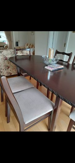 Mahogony Dining table & chairs
