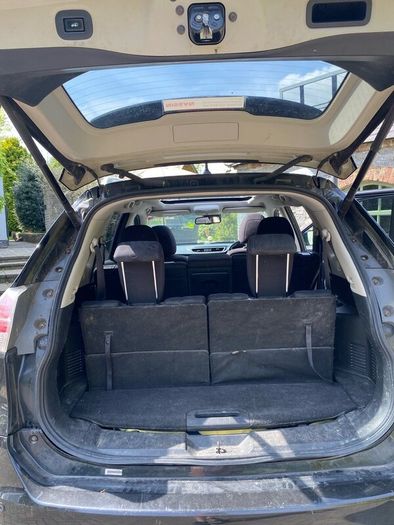Nissan X Trail