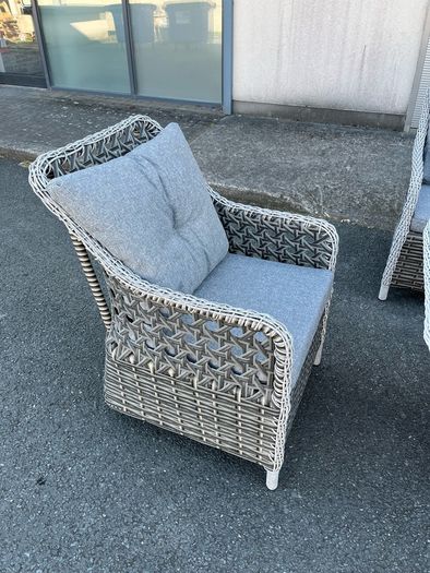 Special offer reduced to clear Brand new Garden Furniture