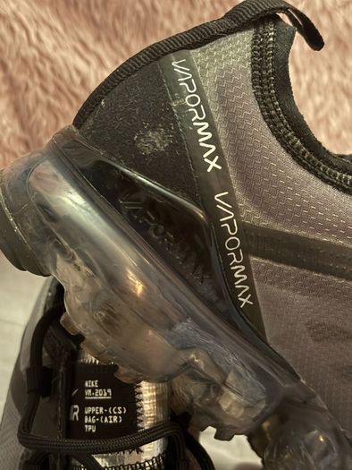Nike Air VaporMax Triple Black 2019 Trainers Size 5