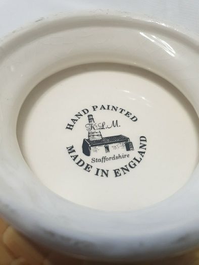 Staffordshire Fruit Bowl